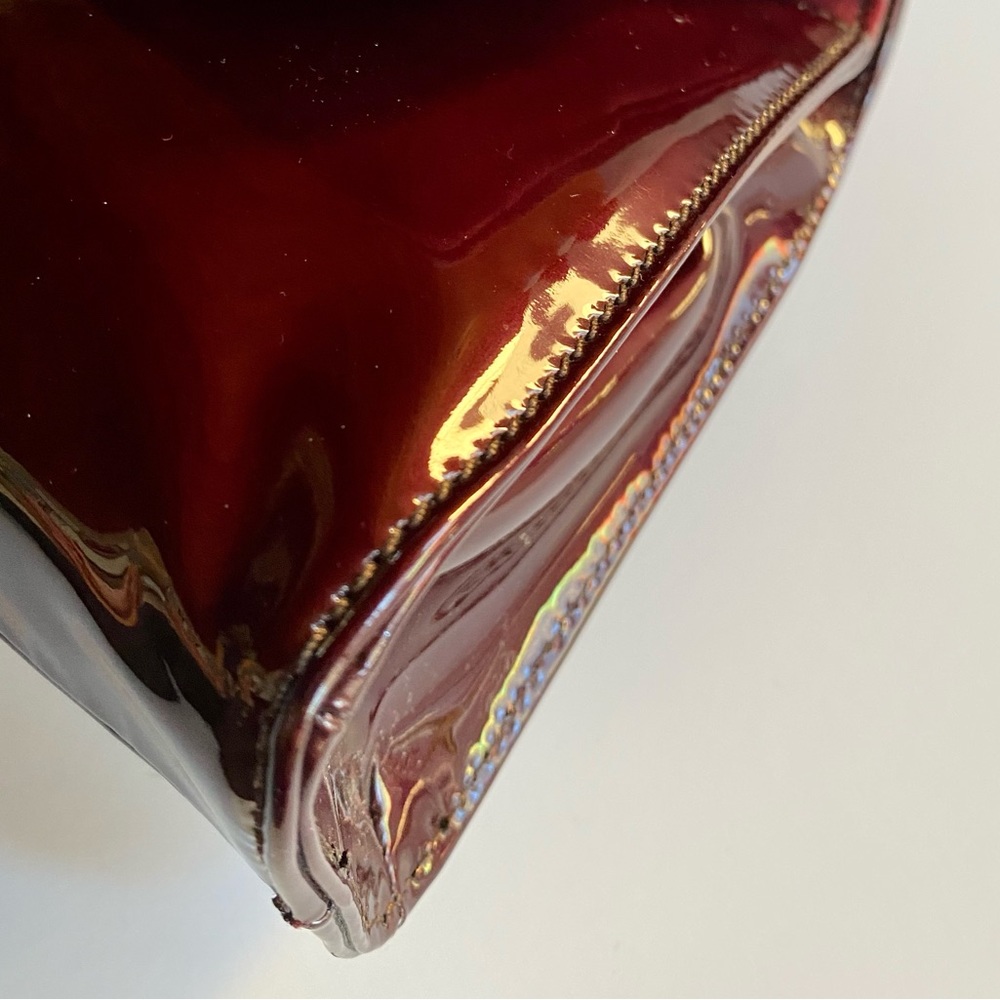 Christian Louboutin Patent Calfskin Liv Clutch with metal buckle, color Oxblood - Picture 11 of 16